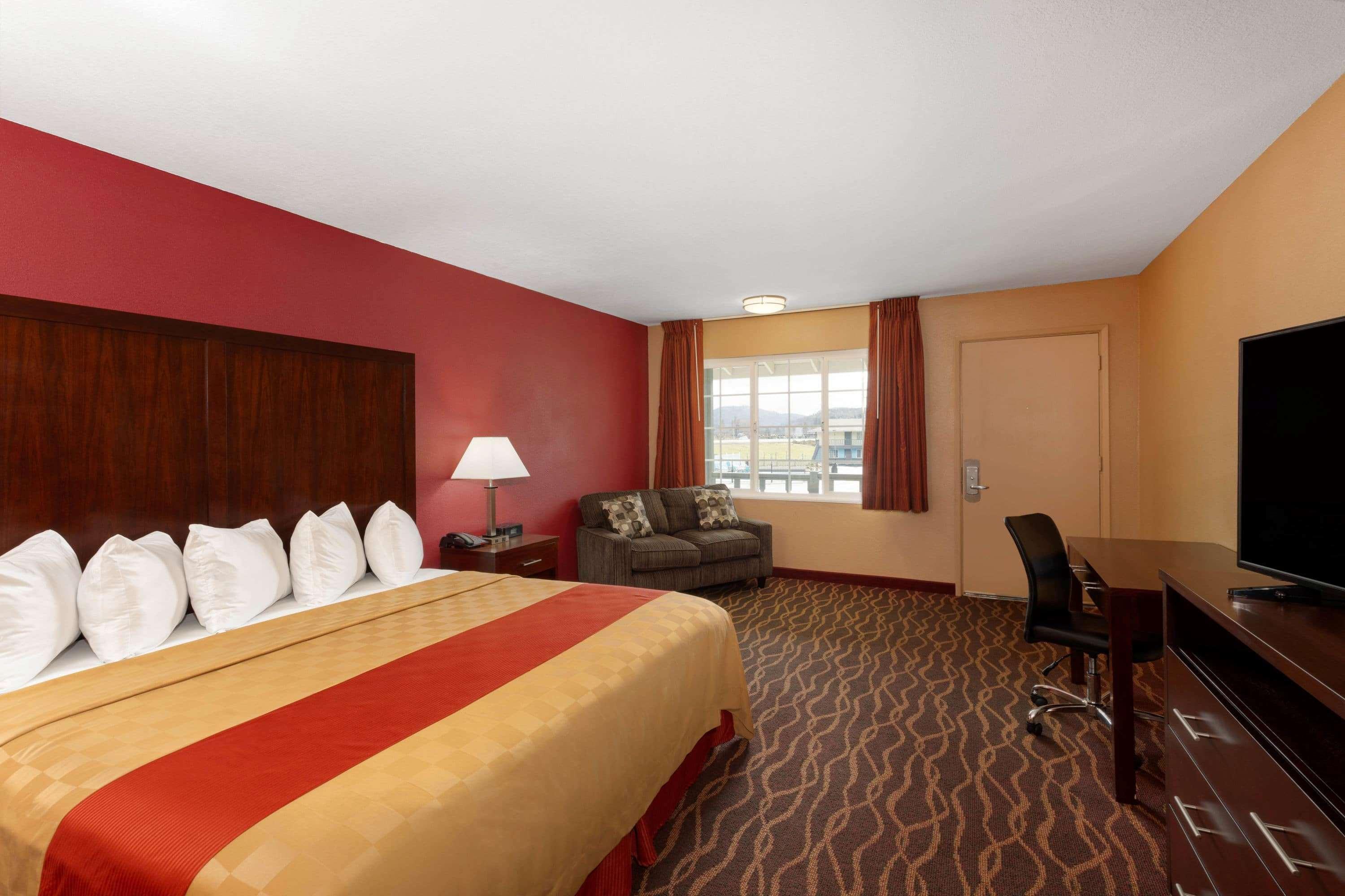 Rosewood Inn & Suites Roseburg Extérieur photo