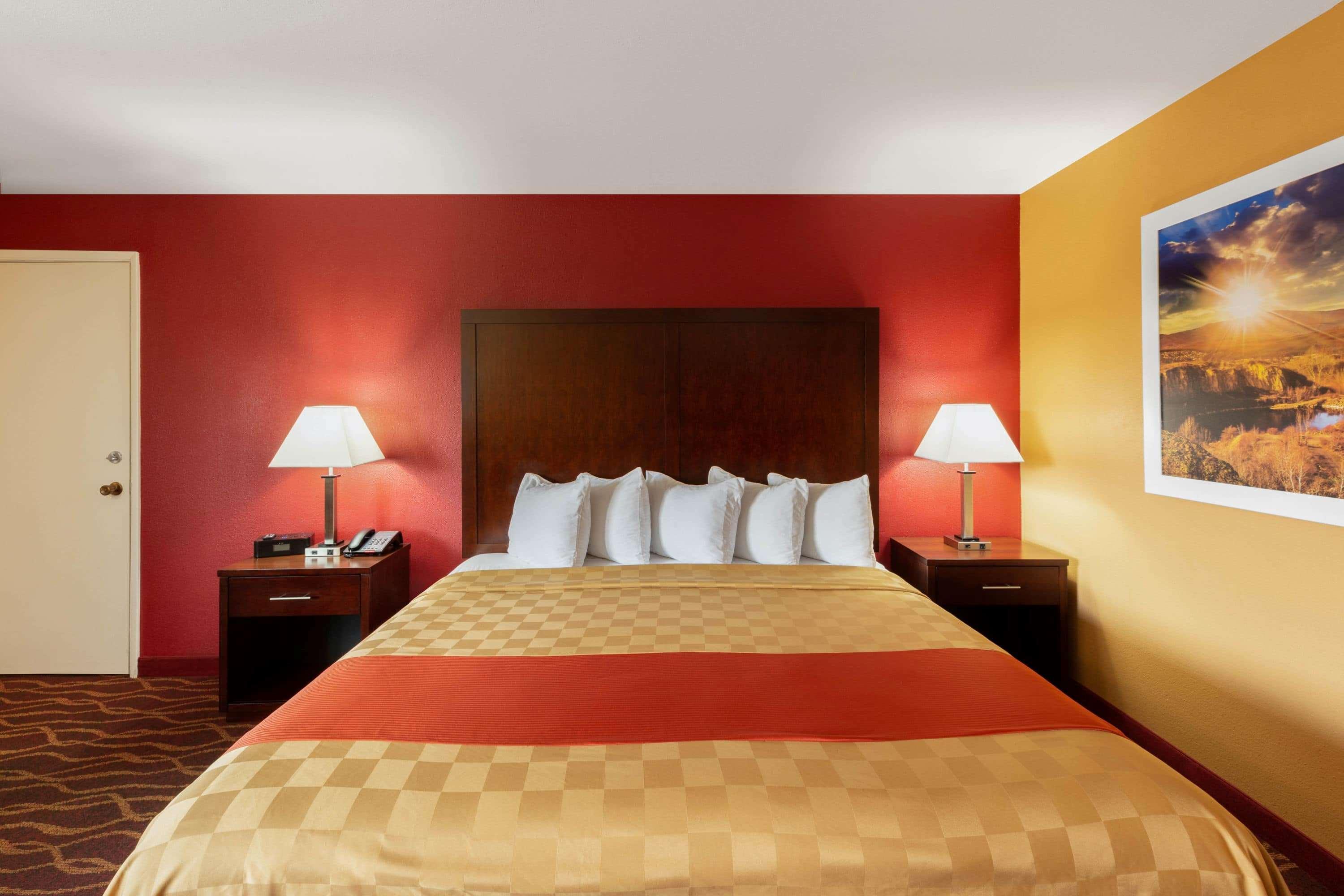 Rosewood Inn & Suites Roseburg Extérieur photo