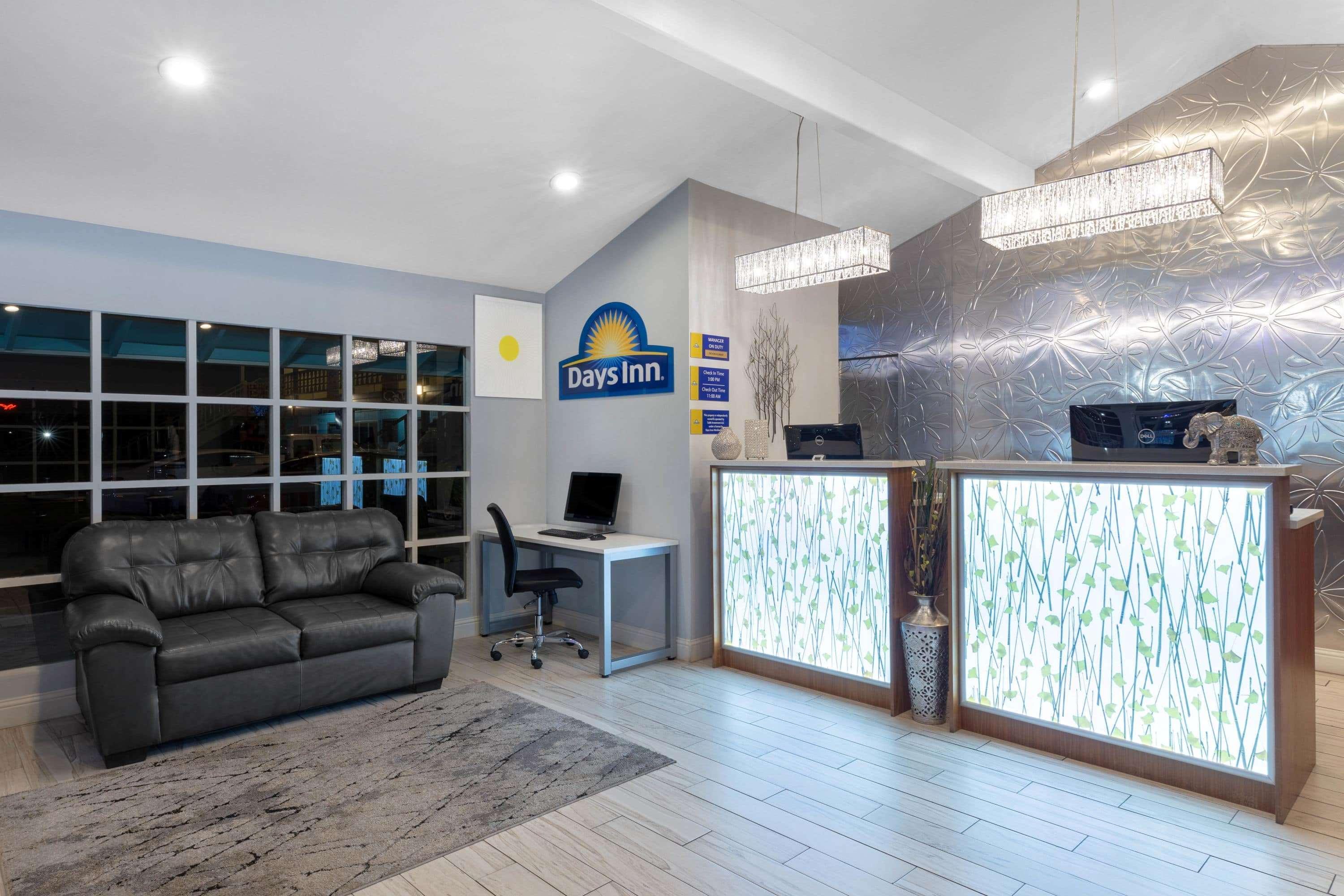 Rosewood Inn & Suites Roseburg Extérieur photo