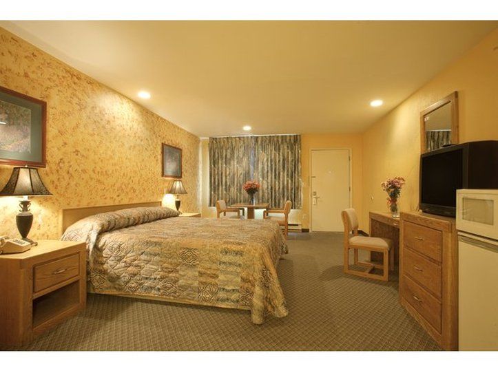 Rosewood Inn & Suites Roseburg Extérieur photo